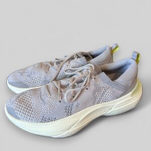 Stylish Gray Women's Sneakers